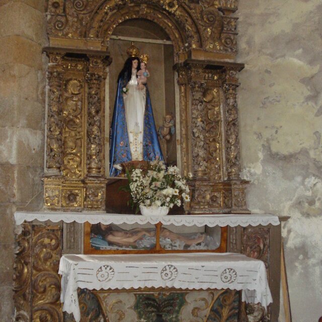 Altar lateral Igreja Matriz Vimioso